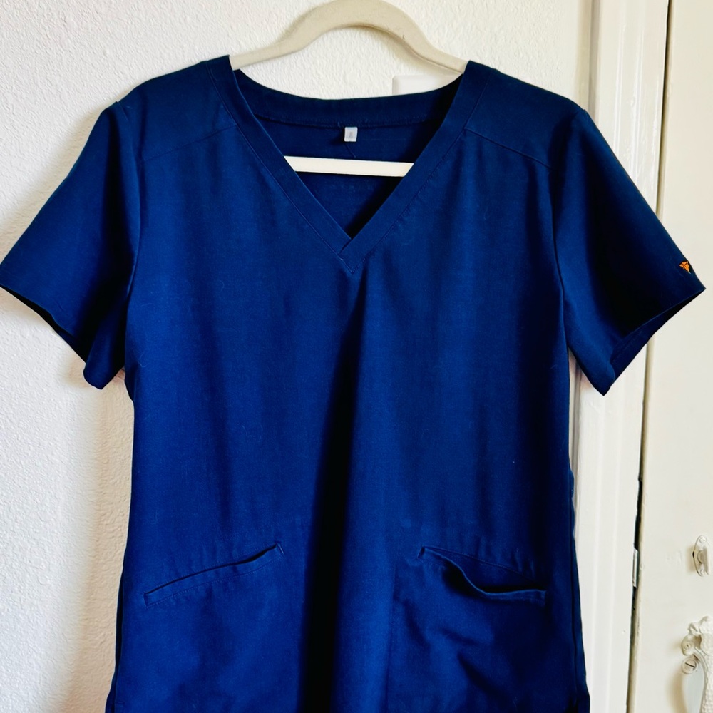 Poppy Scrubs Caswell Scrub Top